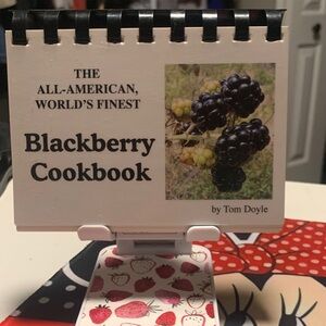 Blackberry Cookbook by Tom Doyle